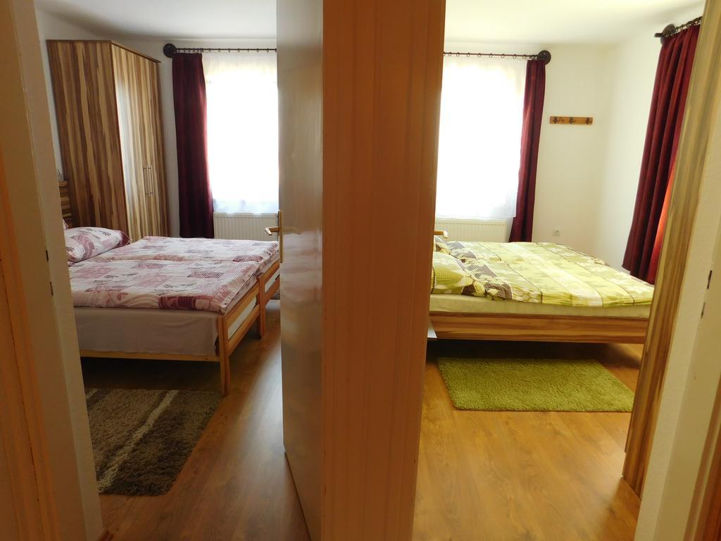 Xxl Apartman ซาลาคาโรส ภายนอก รูปภาพ