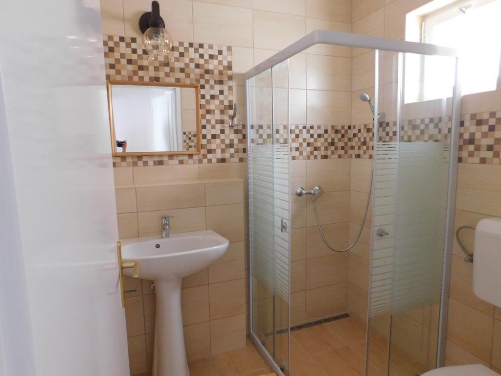 Xxl Apartman ซาลาคาโรส ภายนอก รูปภาพ