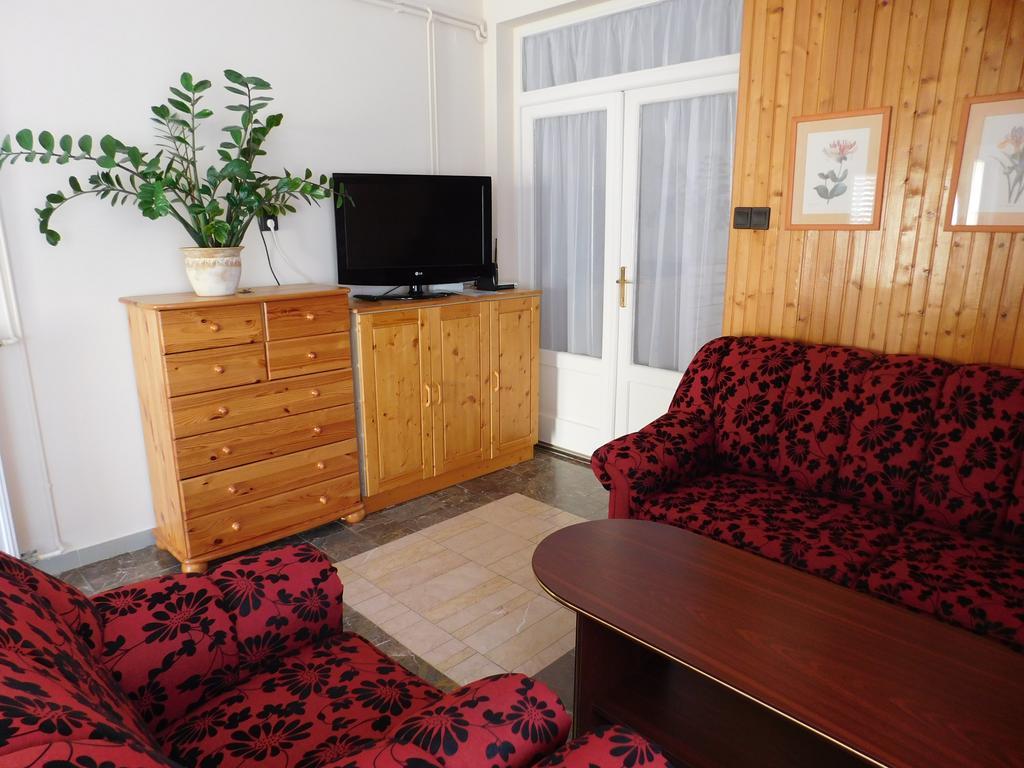 Xxl Apartman ซาลาคาโรส ภายนอก รูปภาพ